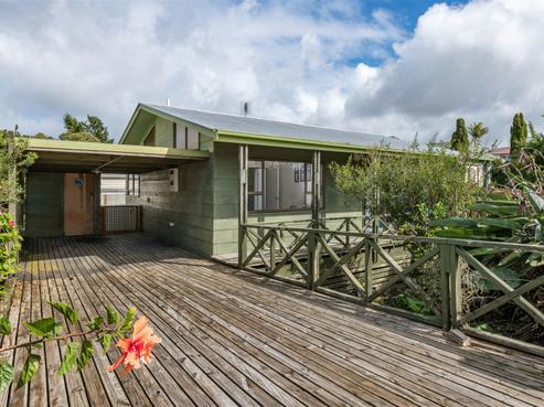 36B Saint Leonards Road, Kelston