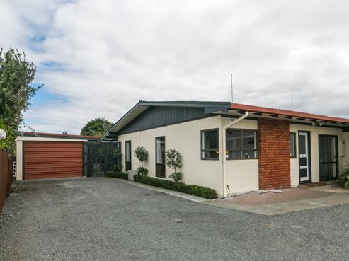 807D Avenue Road East, Parkvale