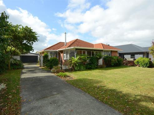 338 Memorial Avenue, Burnside