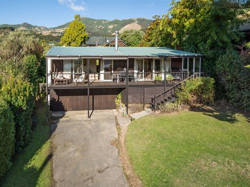 13 Muter Street, Akaroa
