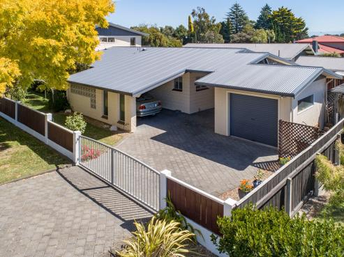 14 Saint Hill Lane, Havelock North