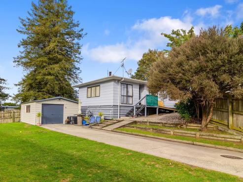 21C Grayson Avenue, Mangakakahi