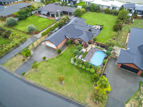 6 Boulez Mews, Rolleston
