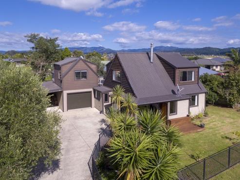 15 Protea Crescent, Whitianga