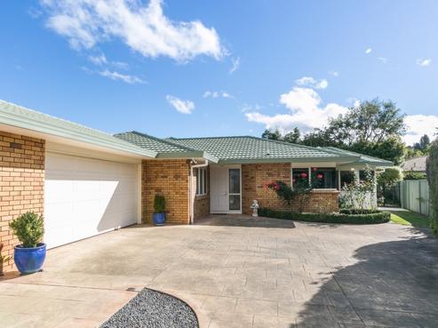 7 Gresham Place, Taradale