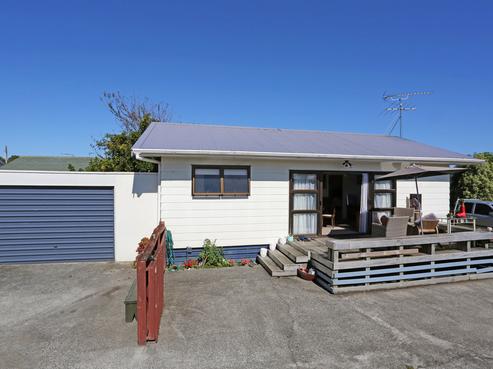 14B Henderson Avenue, Tuakau