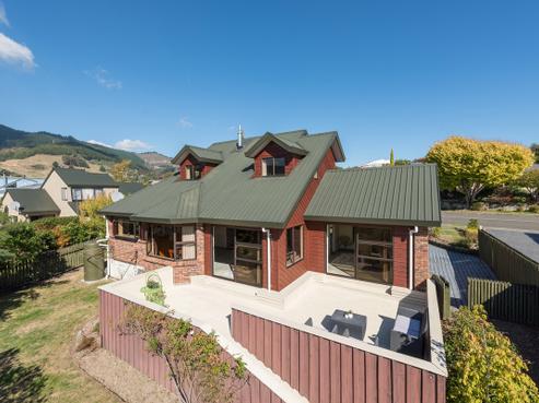 24 Washbourn Drive, Richmond