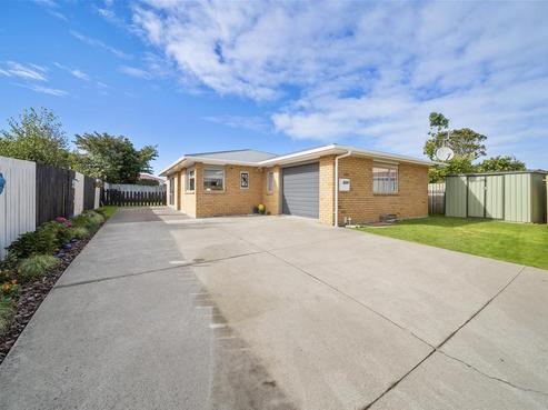 12A Collins Street, Hawera