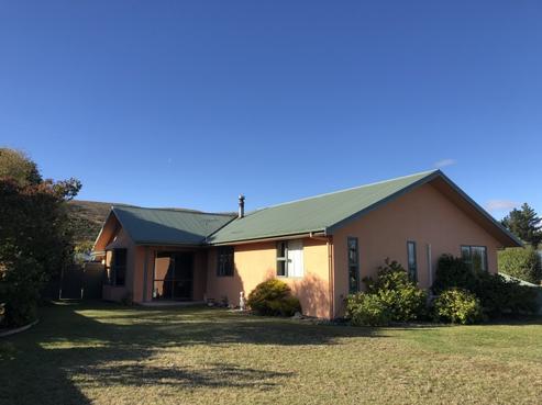 7 Albert Drive, Clyde