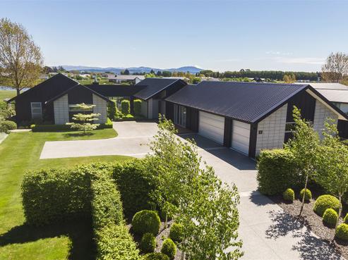 14 Atkinsons Lane, Pegasus