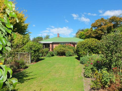 49A Maltby Avenue, West End