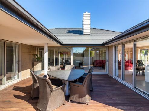 2 Bernice Crescent, Yaldhurst