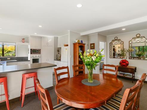 74A Grand Vue Road, Kawaha Point