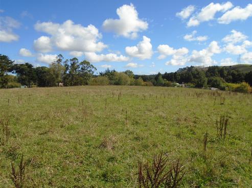 908 Old North Road, Waimauku