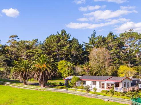 74 Valley Road, Waimauku