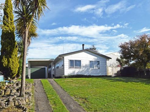 111 Kelly Street, Inglewood