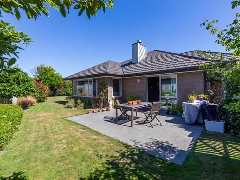 268 Southfield Drive, Lincoln
