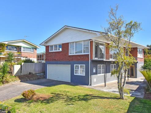 2 Kahurangi Place, Hillpark