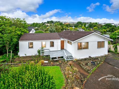 57 Glenvar Road, Torbay