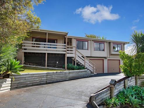 16 Magnolia Avenue, Kamo