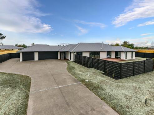 12 Russell Lilley Drive, Rolleston