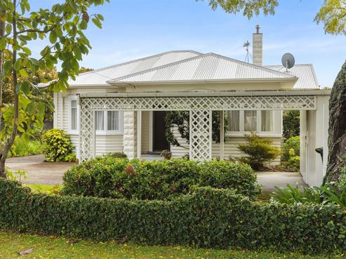 87 Grace Road, Tauranga South
