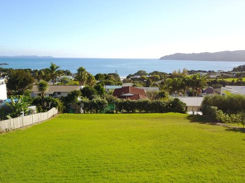 9 Christine Drive, Coopers Beach