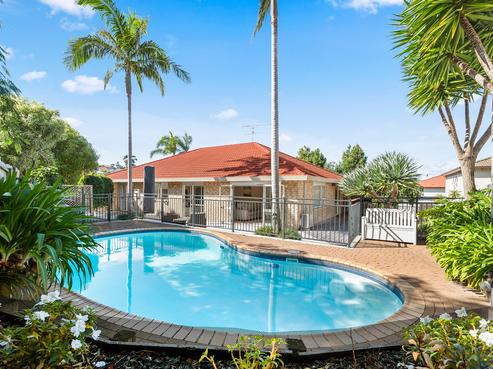 13 Te Hoe Grove, Pinehill