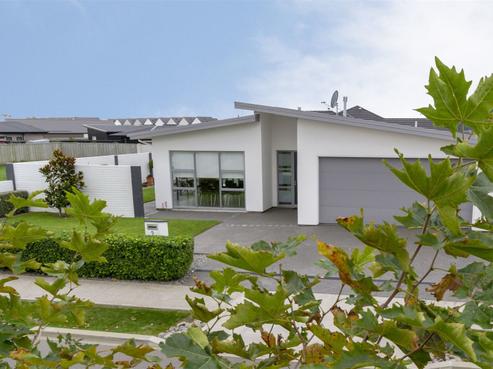 2 Nga Tupuna Street, Pegasus