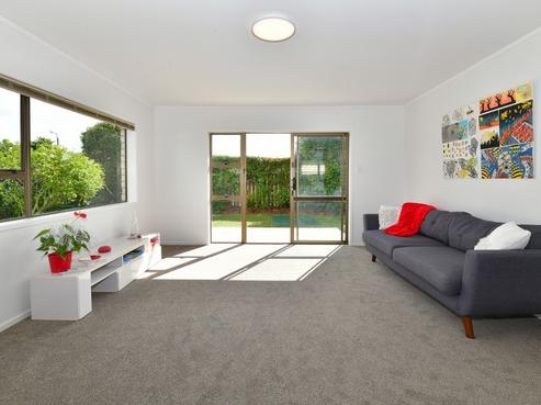2/26 Hatton Road, Orewa