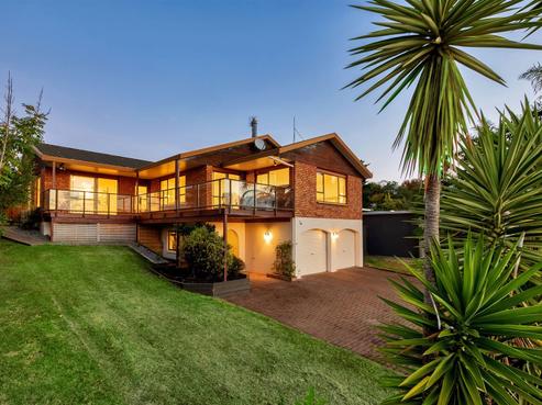 27 Hollyhock Place, Browns Bay