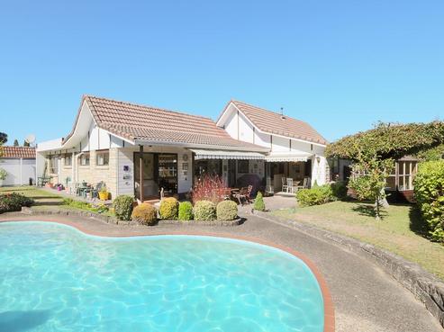 7 Perindale Drive, Chartwell