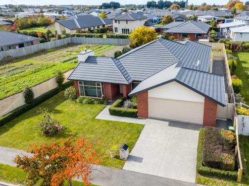 79 Somerville Crescent, Aidanfield