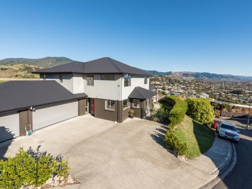 22 Heemskerck Place, Britannia Heights