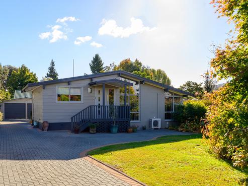 12 Pegasus Drive, Sunnybrook