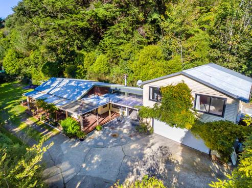 536 Main Road North, Timberlea