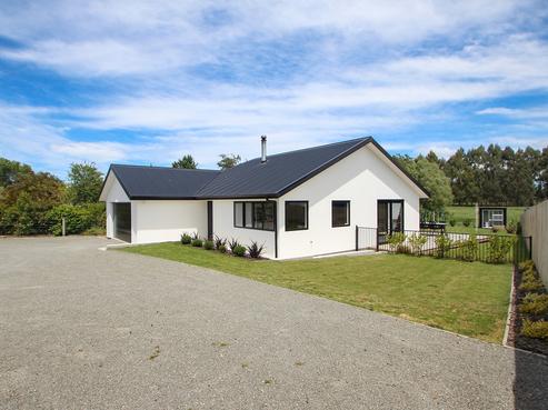 12B Sussex Street, Weston