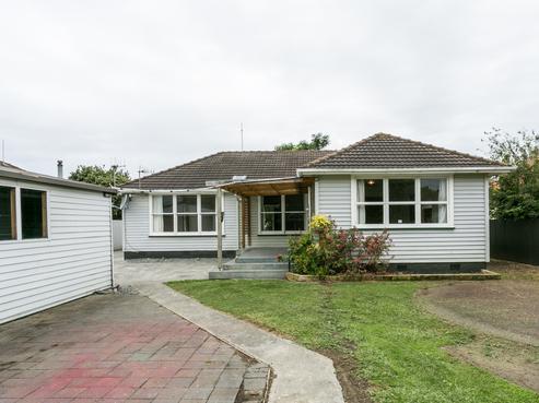 7 Savage Crescent, Marewa