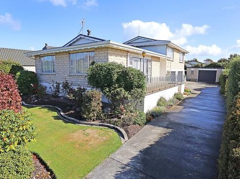 24 Elm Crescent, Gladstone