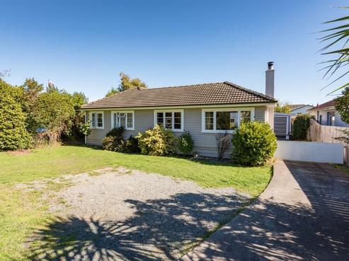 370 Annesbrook Drive, Annesbrook