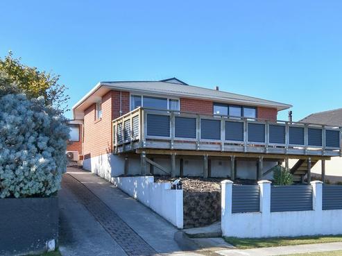 9 Vulcan Road, Waldronville