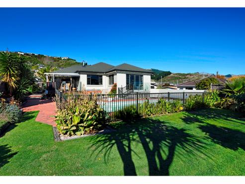 15 Taupata Street, Stoke