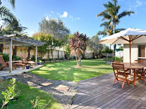 82 Lothian Brae, Wattle Downs