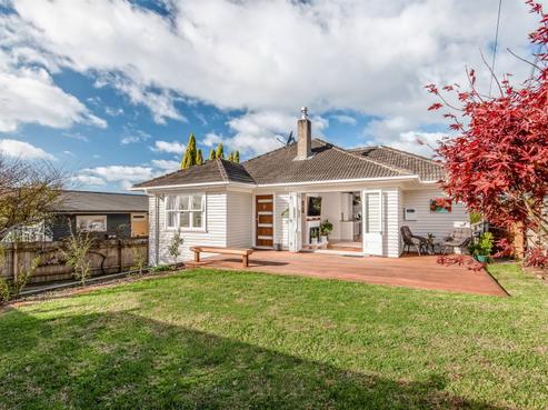 81 Verbena Road, Birkdale