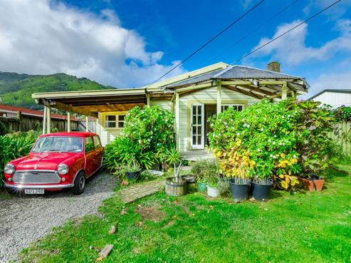 49 Parata Street, Waikanae