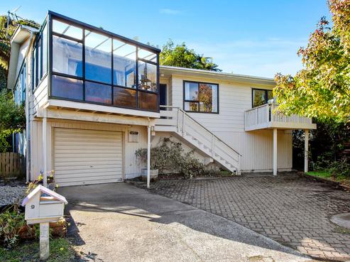 9 Hibiscus Grove, Maungaraki