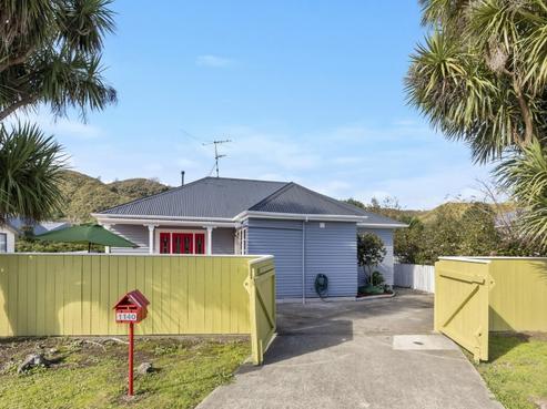 1140 High Street, Taita