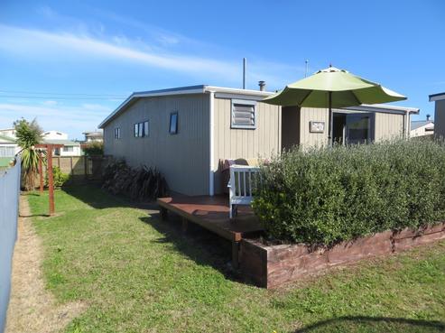 9 Shortt Street, Foxton Beach