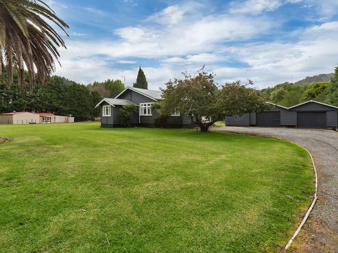 392 Otaika Valley Road, Otaika