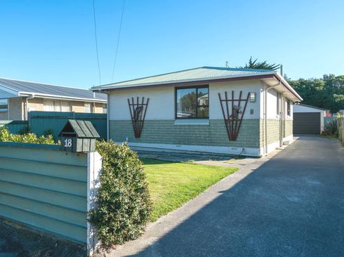 18 Luke Street, Ocean Grove